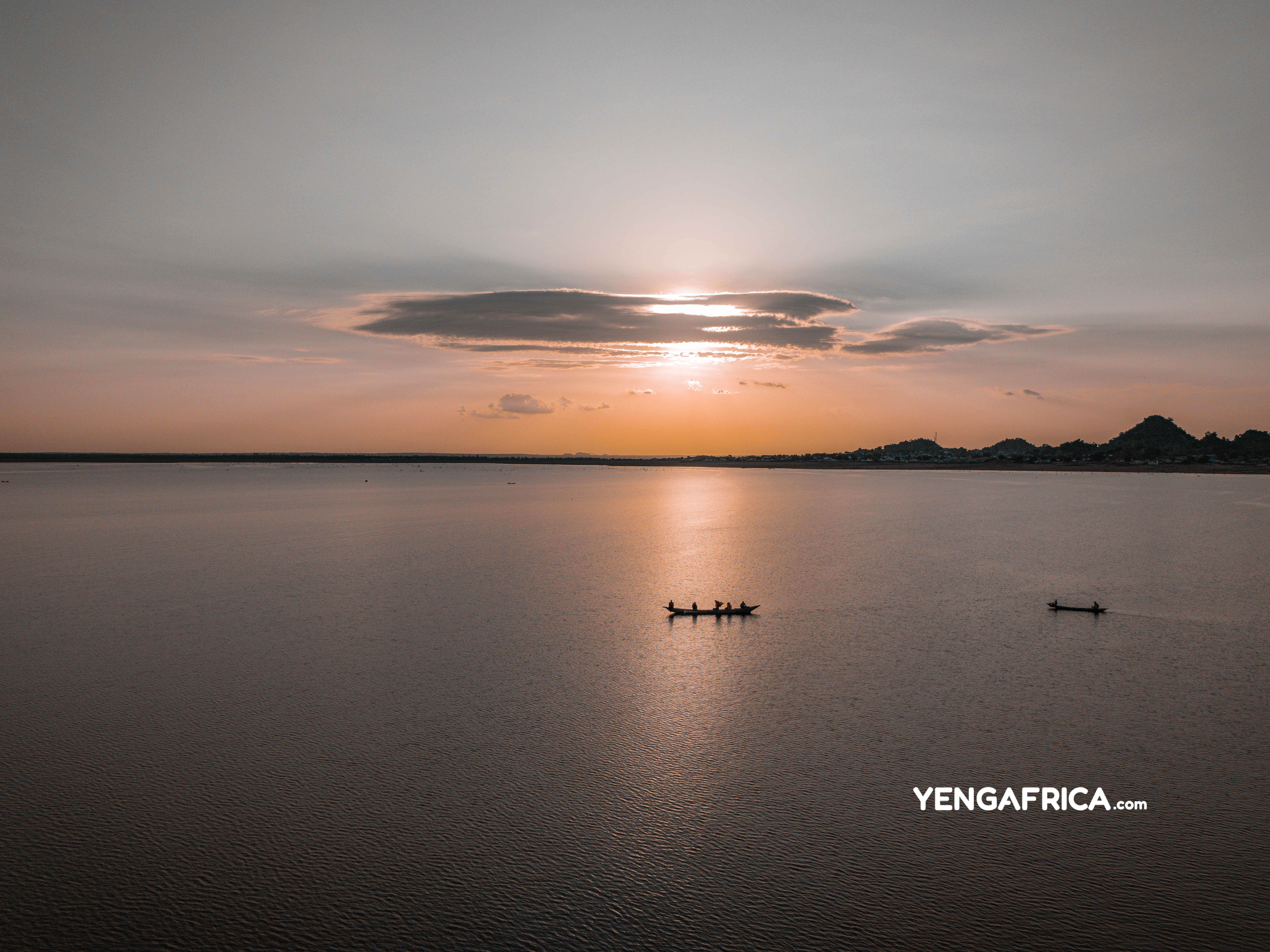Sunset Canoe ride in Lagdo at lagon bleu, heading towards Madagascar island.