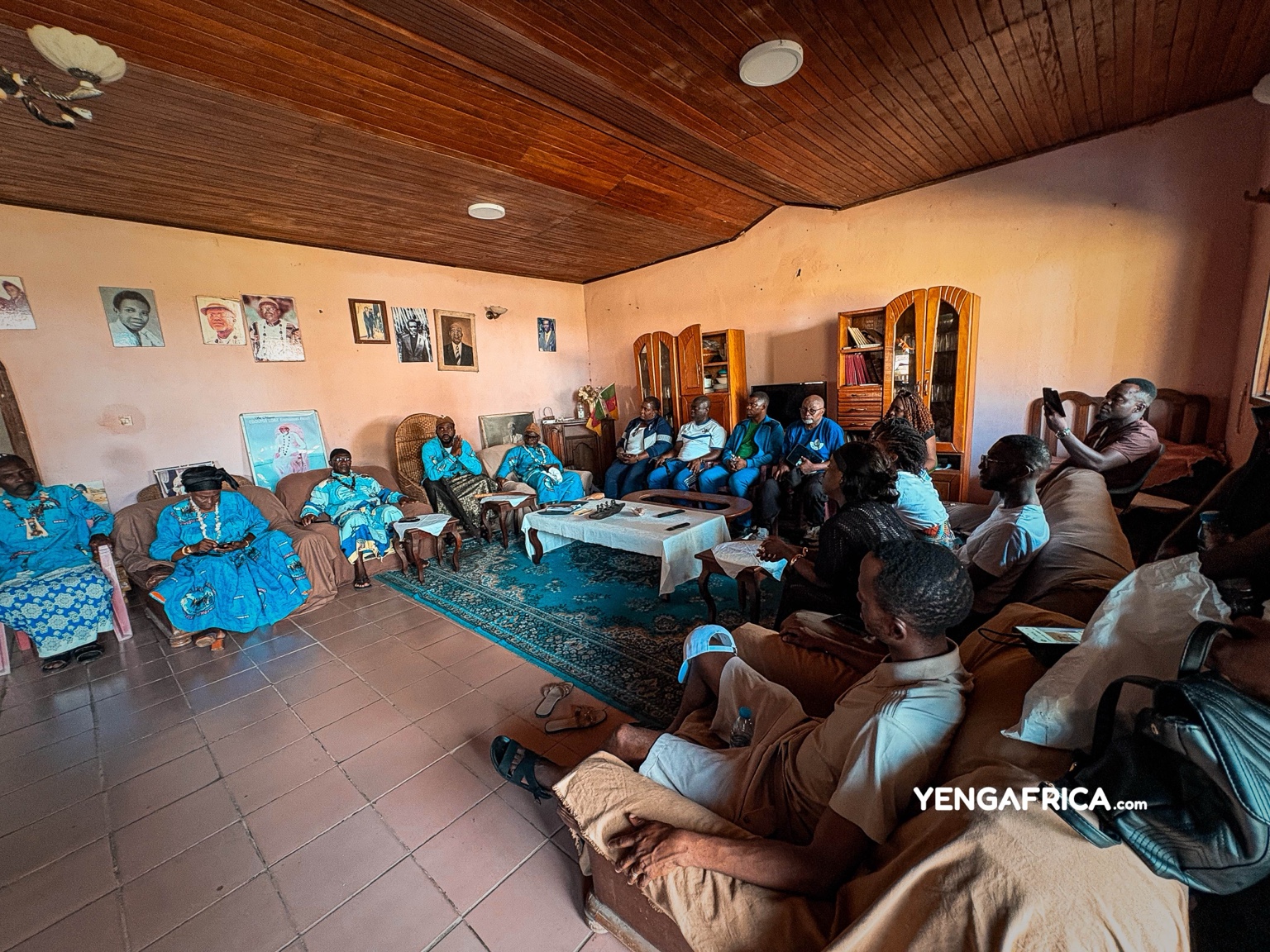His Majesty Lobé receiving our guest, the Douala sea port authority in his leaving room