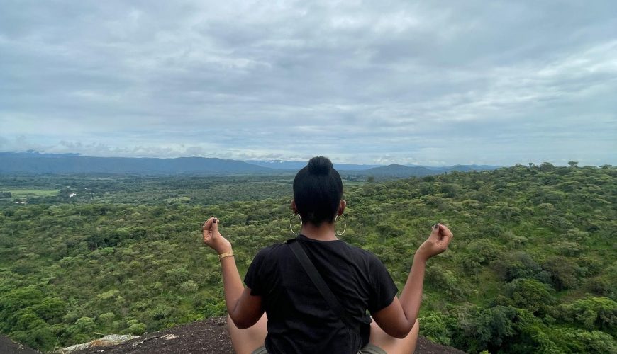 Visit of the Maka II rock