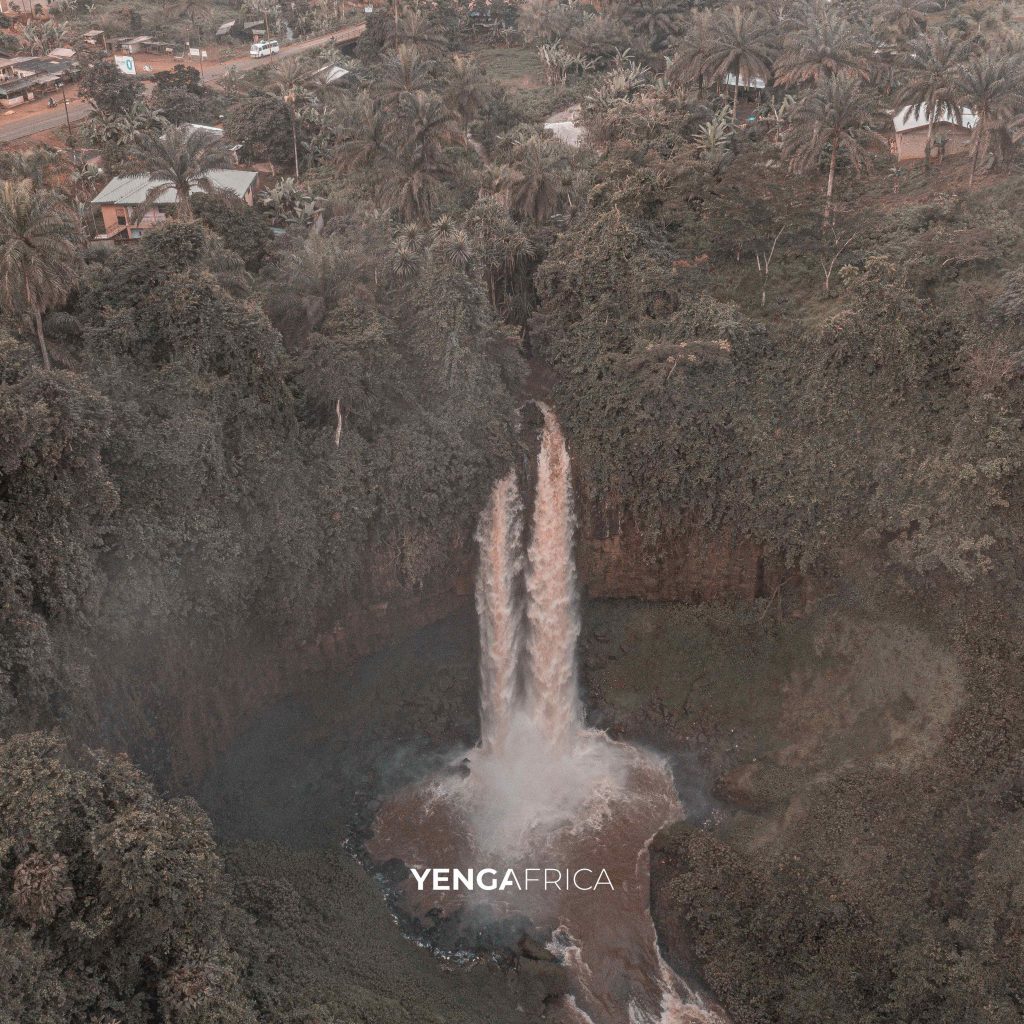 Visit of the Mouankeu waterfalls bafang